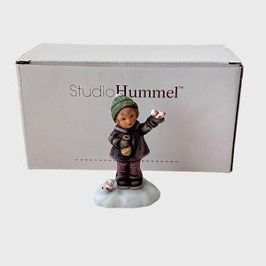 Vintage Berta Hummel Goebel Figurine Peaceful Perch Box Winter Wonderland BH86/P